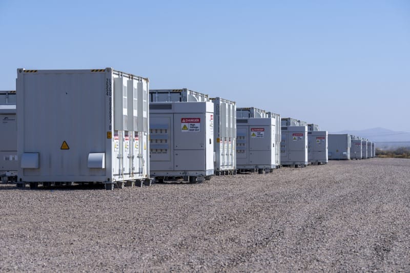 BESS containers and power conversion system (PCS) equipment at the site. Image: NextEra Energy Resources.